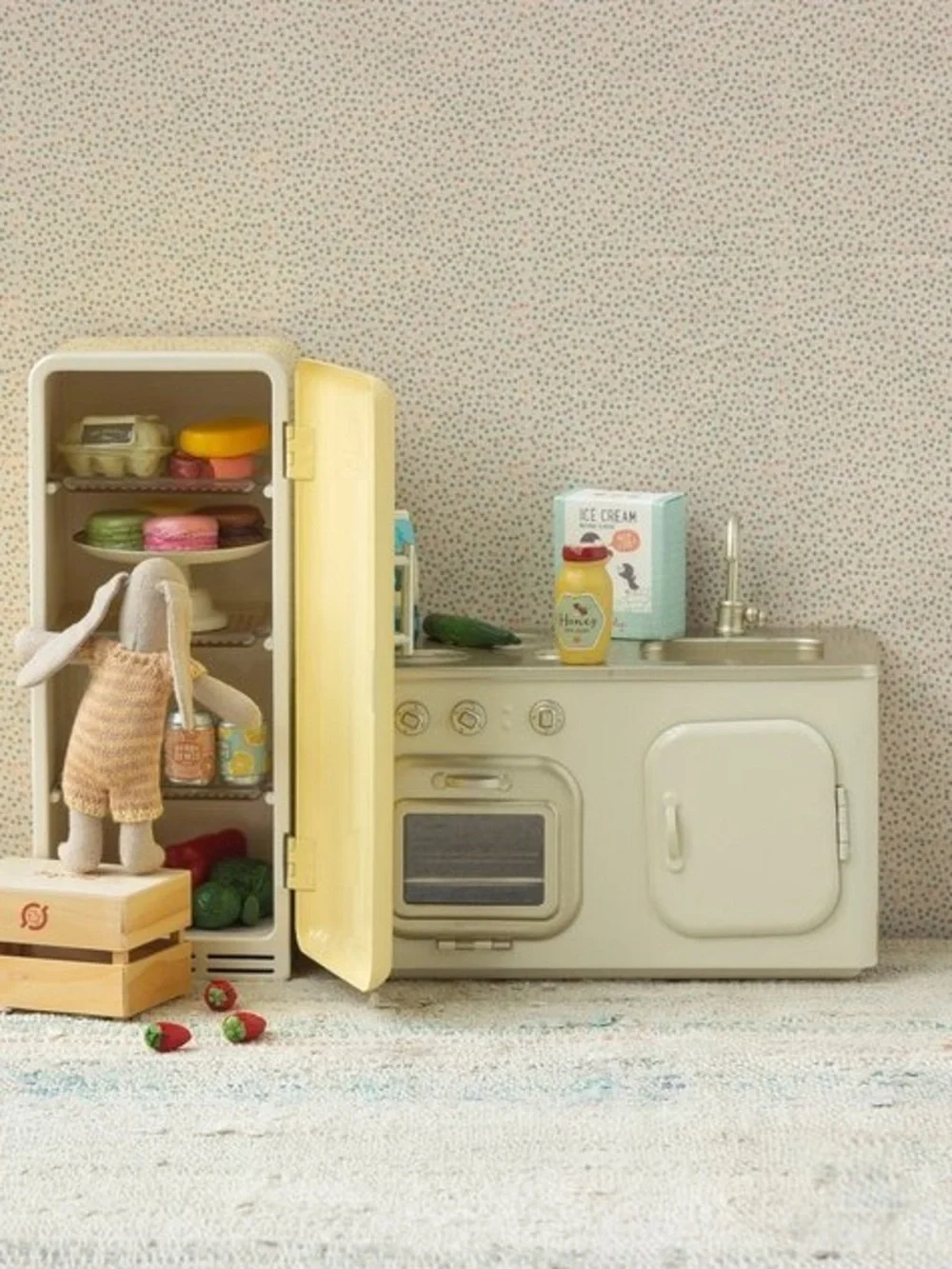 2025 Maileg Miniature Kitchen